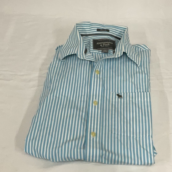Abercrombie & Fitch Other - EUC Mens long sleeve button down Abercrombie &Fitch shirt